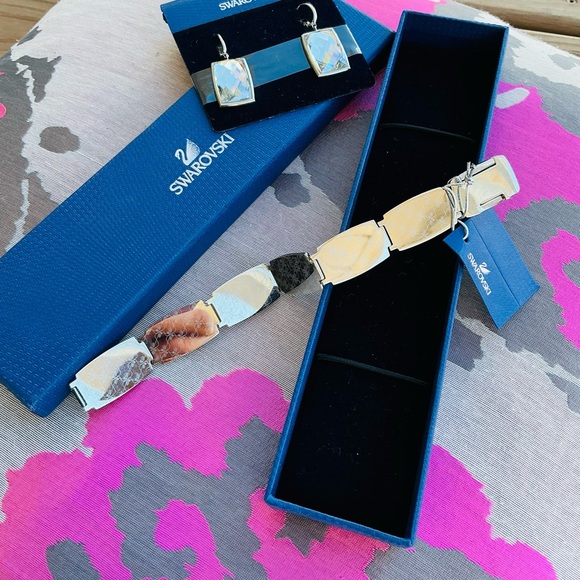 Authentic Swarovski Jewelry Set🌟BEAUTIFUL 💗 - Picture 4 of 16